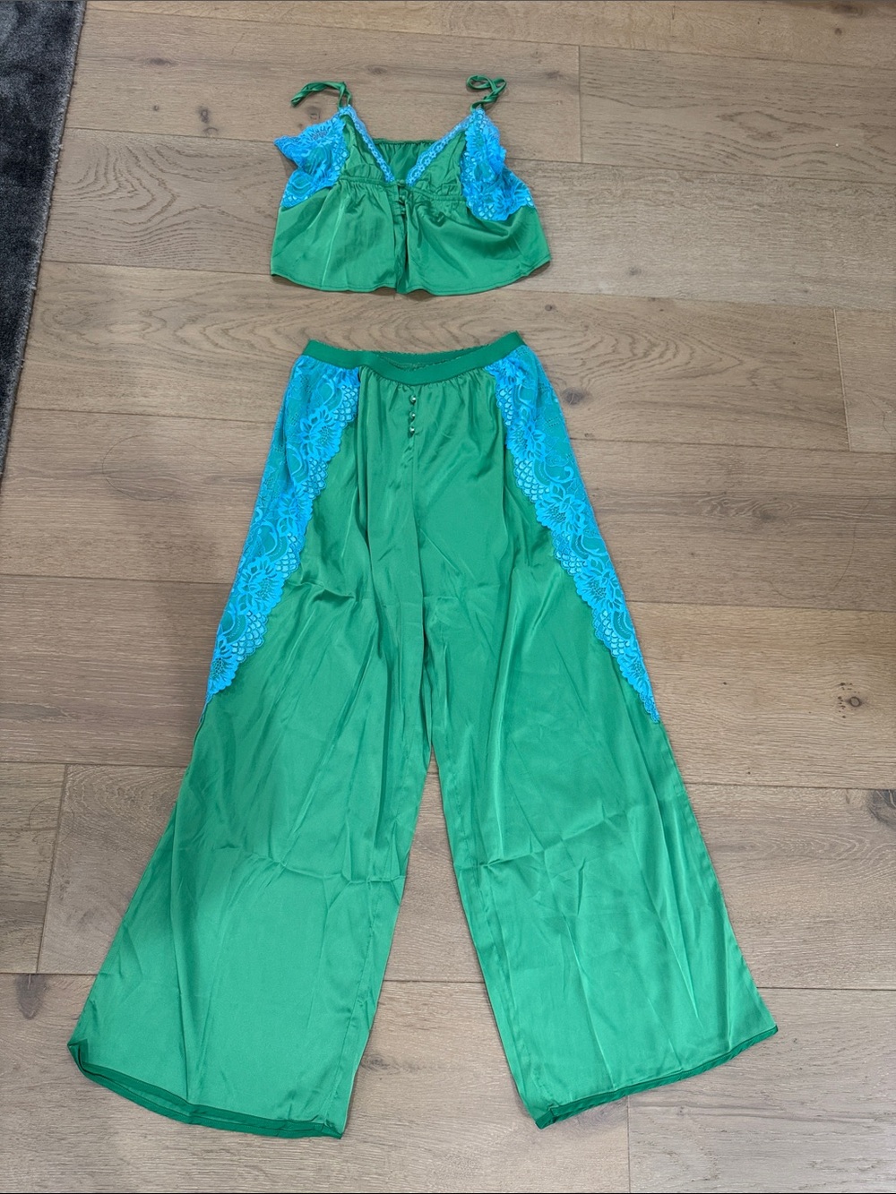 Women's Green with blue Lace-Trim Wide Leg Pants & Crop Top Set